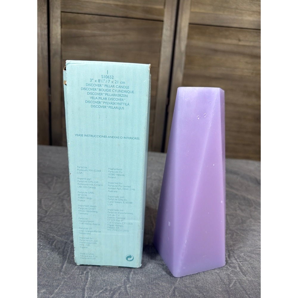 PartyLite Discover Pillar Candle Lavender Purple Geometric Twisted S10652 8.5in - Picture 2 of 4
